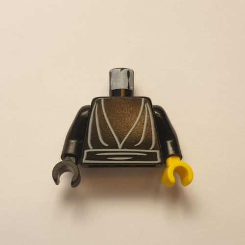 Torso, Odd Hands, Robe, Waist Sash Print, Black Arms, Left Yellow Hand, Right Black Hand Schwarz
