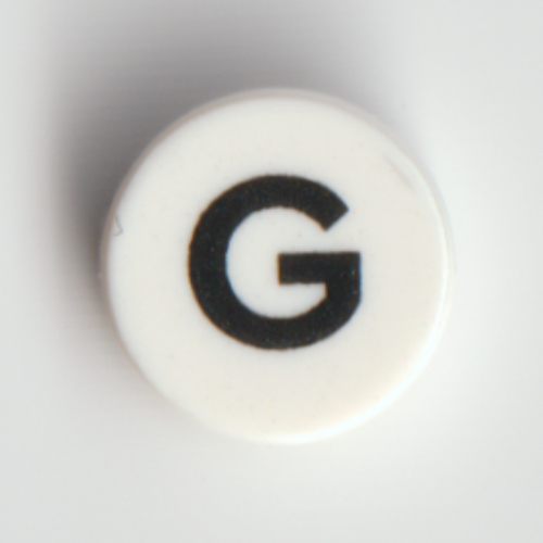Tile Round 1 × 1 with Black 'G' print White