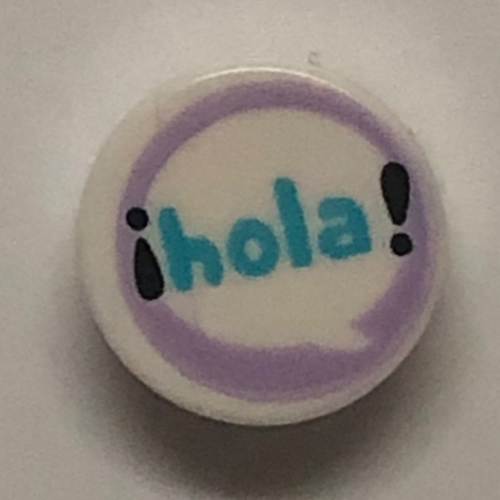 Tile Round 1 × 1 with Speech Bubble, Medium Azure 'HOLA!' on Lavender Background print Weiß