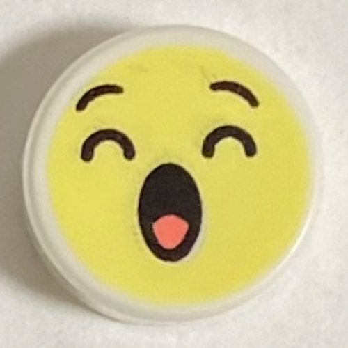 Tile Round 1 × 1 with Smiley, Closed Eyes, Open Mouth Singing print White