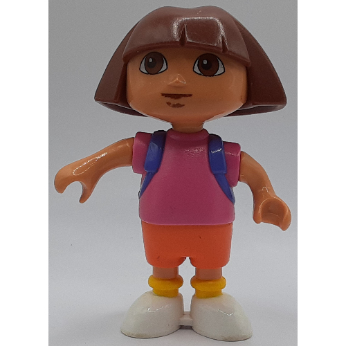 Duplo Figur Dora the Explorer, mit rosa Hemd, orangen Shorts und lila Rucksack (bedruckt) in Dunkelrosa