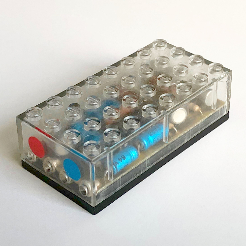 Control Unit, Train 4.5V Whistle Brick 4 × 8 × 2 with Forward/Stop/Reverse Functions Trans-Clear