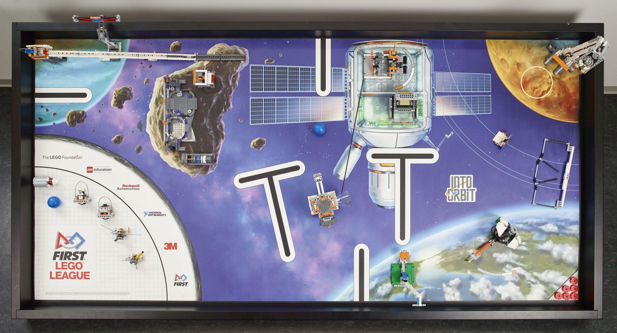 Set 45806 INTO ORBIT Challenge Kit
