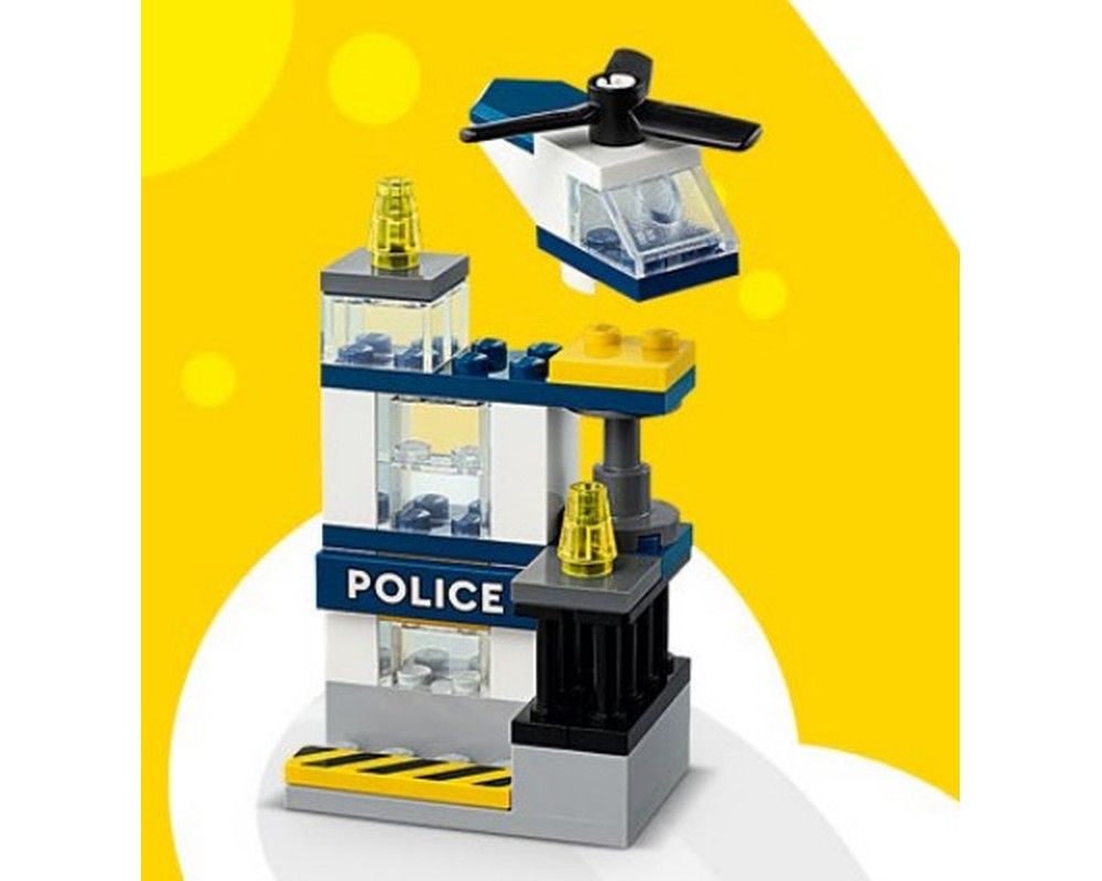Set 6422236 Police Station