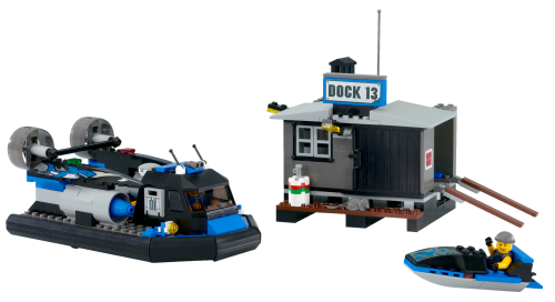 Set 7045 Hovercraft Hideout